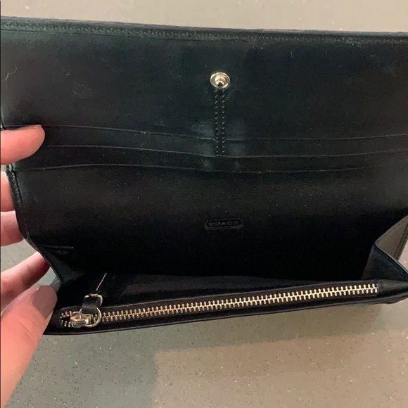 Coach wallet - Picture 2 of 2